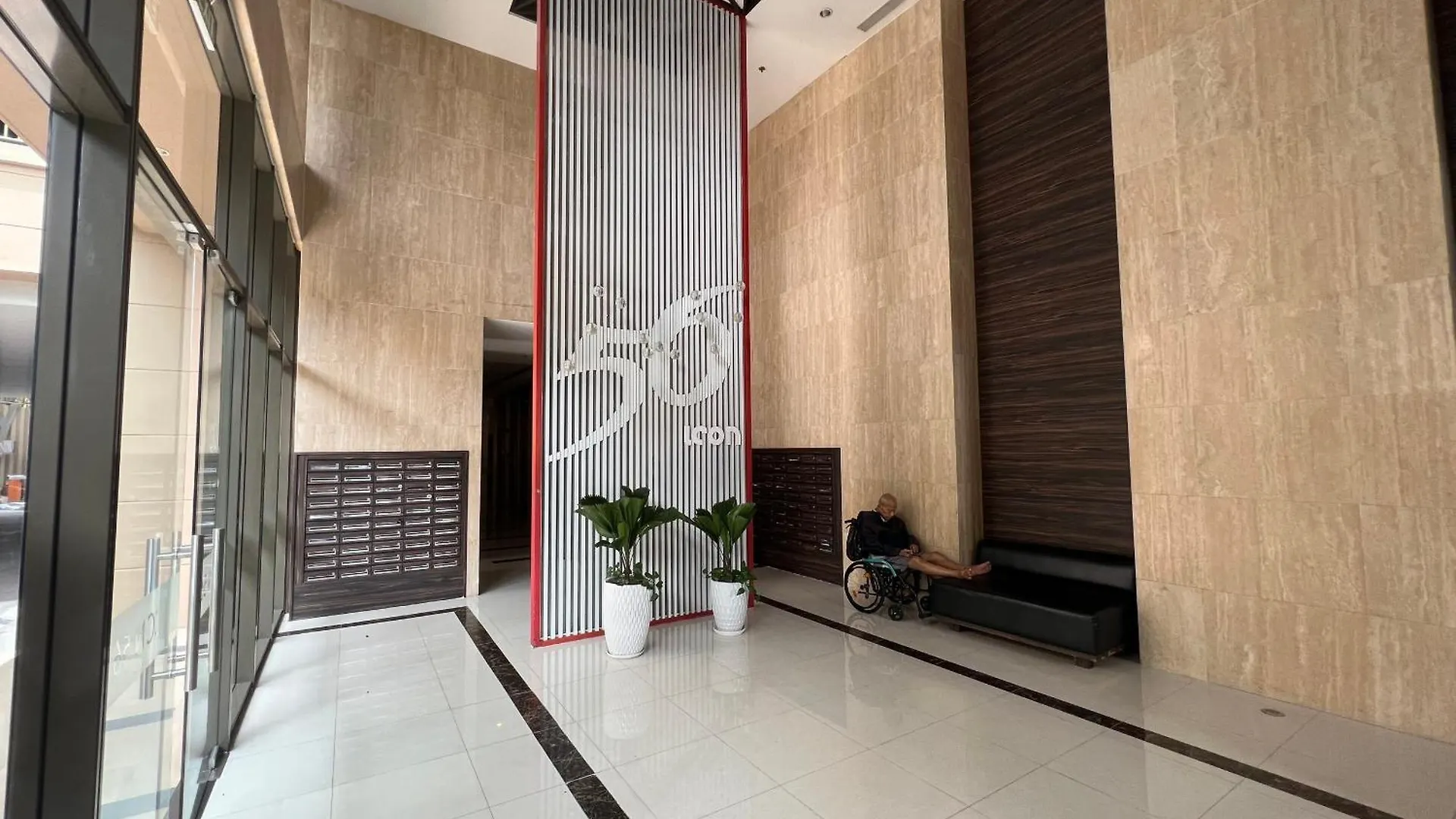 Icon 56 Building X 8Pax, Saigon, Nr District 1, Quan 4, Thanh Pho Ho Chi Minh, Vietnam Apartment Ho Chi Minh City