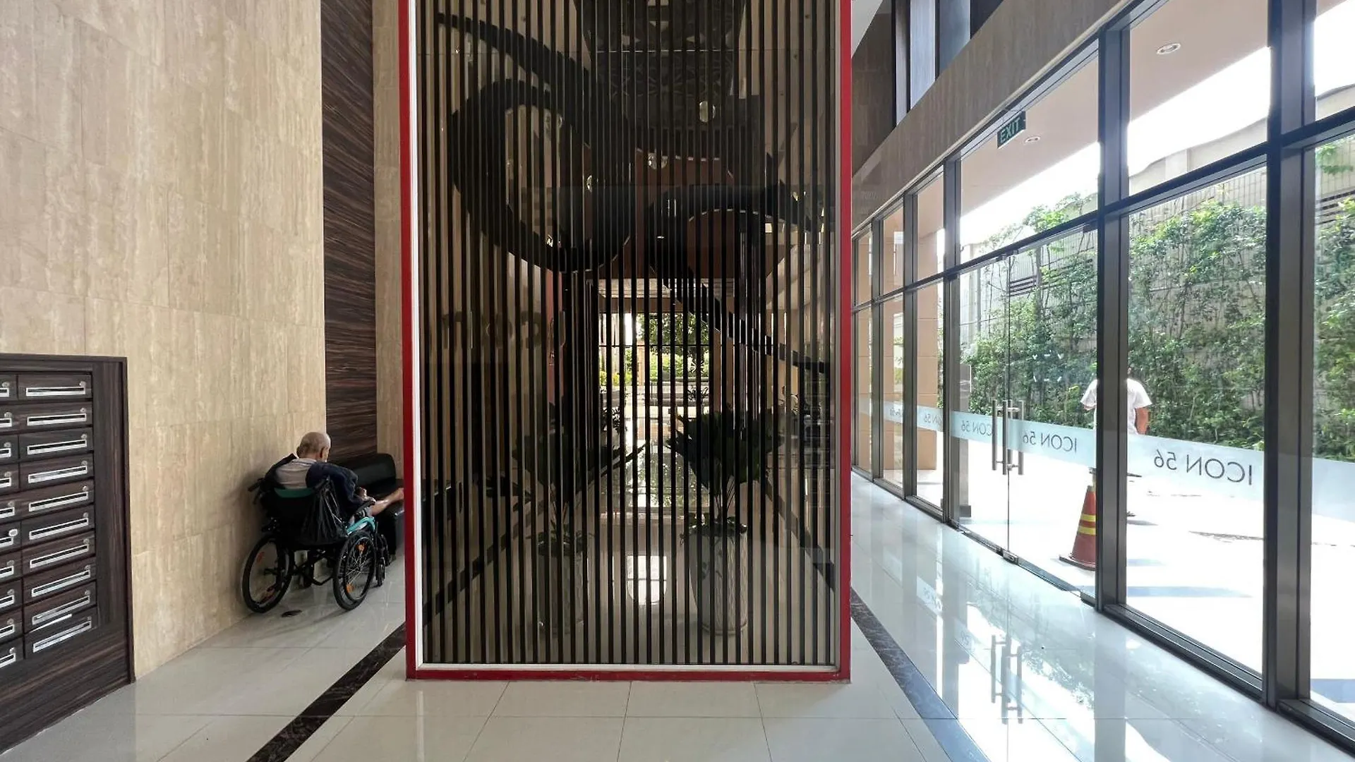 Icon 56 Building X 8Pax, Saigon, Nr District 1, Quan 4, Thanh Pho Ho Chi Minh, Vietnam Apartment