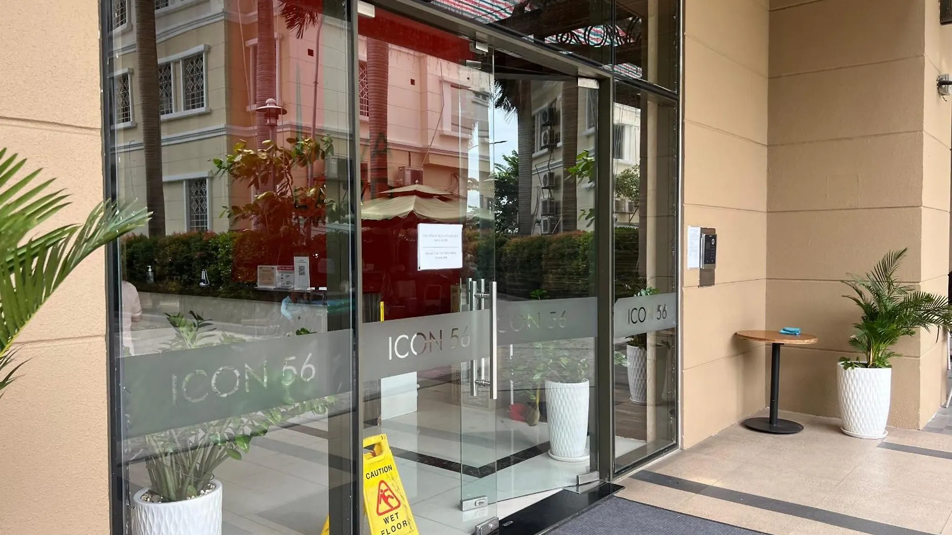 Icon 56 Building X 8Pax, Saigon, Nr District 1, Quan 4, Thanh Pho Ho Chi Minh, Vietnam Appartement